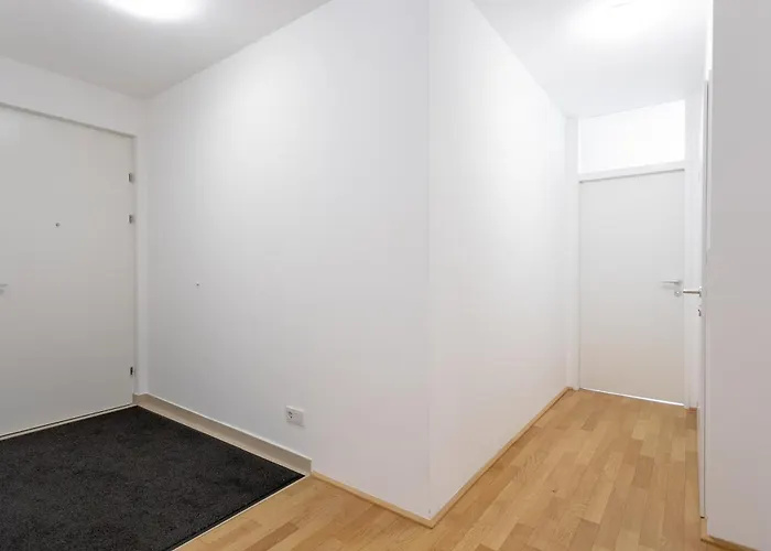 Hospedagem domiciliar Private Ac - U1 Metro 1 Min - Hbf 2 Min - Centre 7 Min - Easy Airport Access *