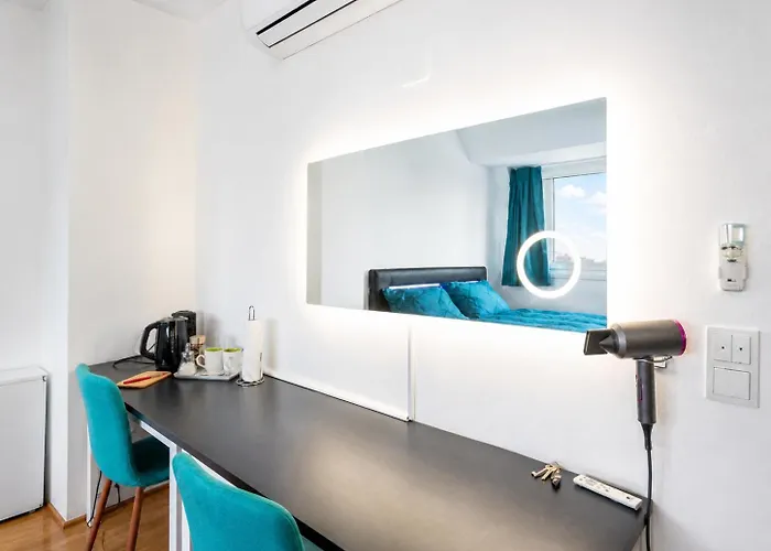 Private Ac - U1 Metro 1 Min - Hbf 2 Min - Centre 7 Min - Easy Airport Access Hospedagem domiciliar *